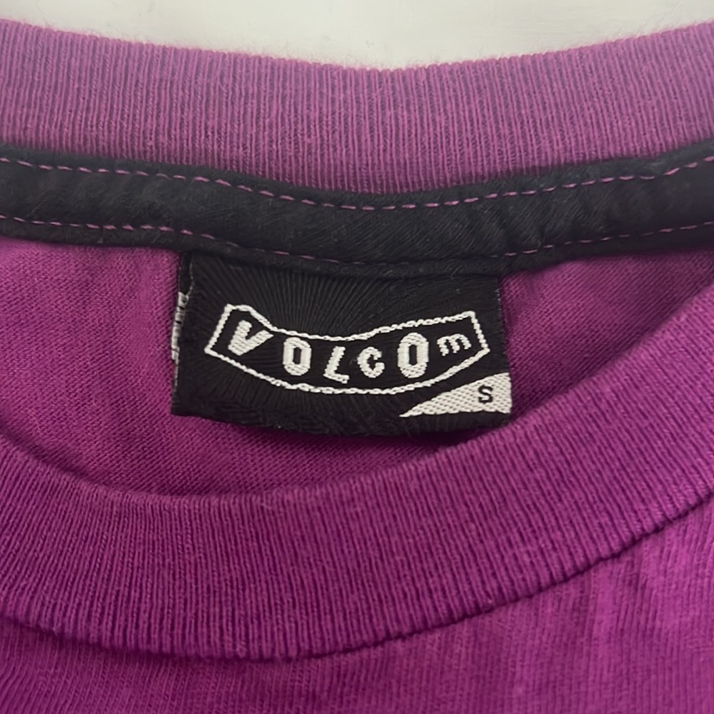 Volcom Shirt - Picture 3 of 3